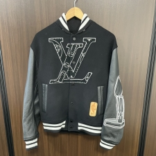 ルイヴィトン 2021AW RM212M MJY HLL02E NBA バーシティジャケット/スタジアムジャケット 買取実績です。