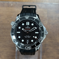 オメガ 210.32.42.20.01.001 シーマスターダイバー300 コーアクシャル マスター クロノメーター 42M﻿M 買取実績です。