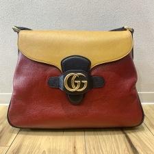 グッチ ダブルG ミディアム メッセンジャーバッグ 648933 買取実績です。