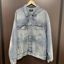 バレンシアガ 23SS USED加工 オーバーサイズデニムジャケット 724651 買取実績です。