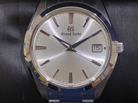 グランドセイコーのSBGV221 ヘリテージコレクション 9Fデイトクォーツの買取実績です。