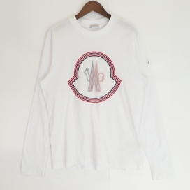 モンクレールのフロントビッグロゴ 長袖Tシャツの買取実績です。