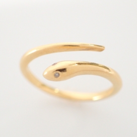 アルティーダ ウードのglimmer viperモチーフ K10メレダイヤリングの買取実績です。