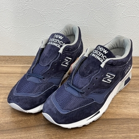 ニューバランスのM1500JDA ネイビー スエード ローカットスニーカー 25cmの買取実績です。