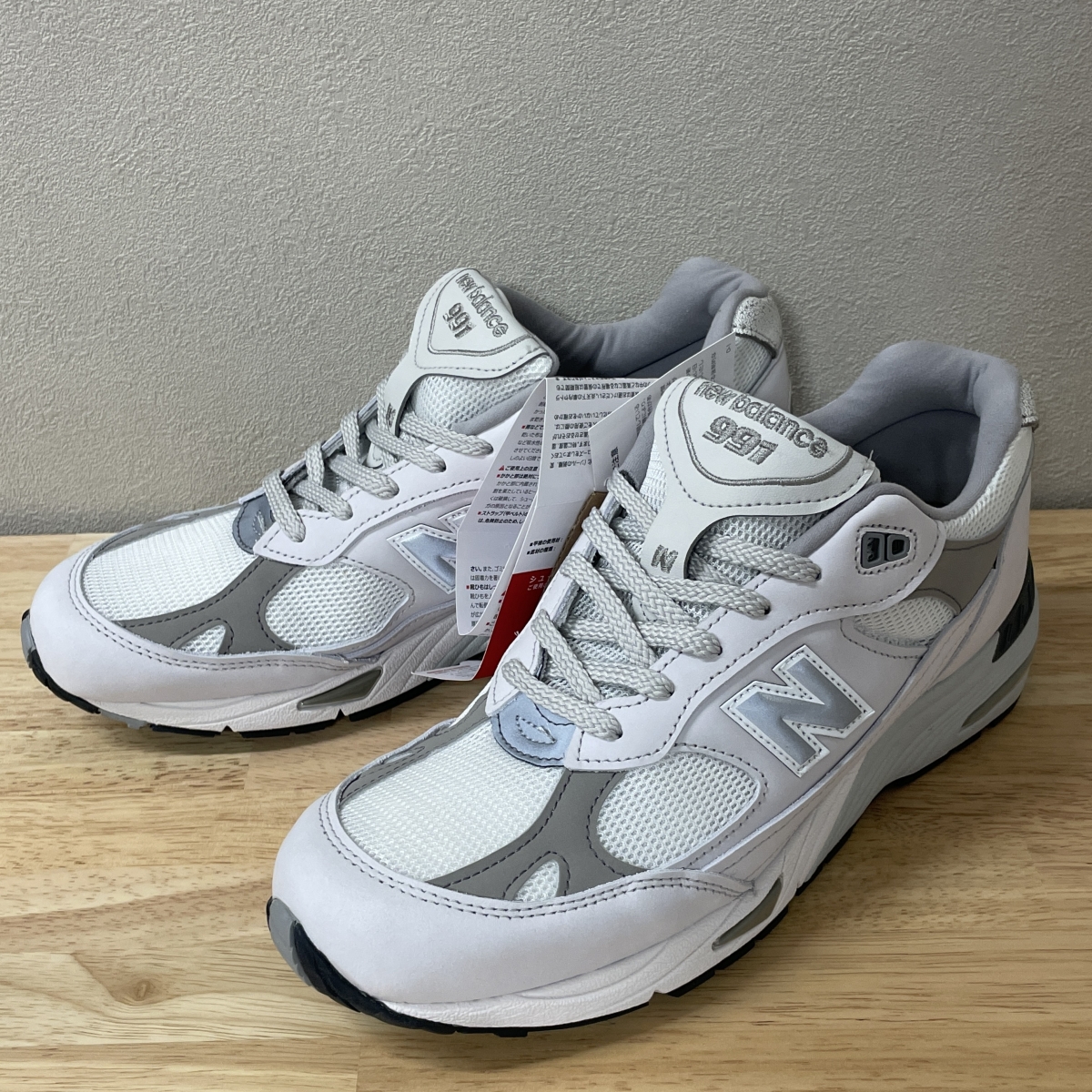 神戸三宮でニューバランスを買取。スニーカー、M991FLBを買取しました