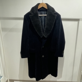 エルメスのコーデュロイ 総裏ロゴロングコート PT9207の買取実績です。