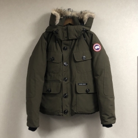 カナダグースのカーキ ラッセルパーカー・RUSSELL PARKA 2301JMの買取実績です。