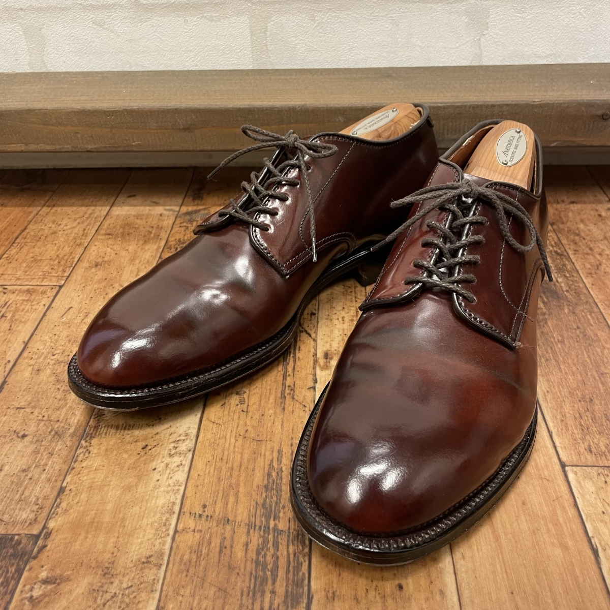 オールデン　プレーントゥ594 ブラウン　8D　モディファイド　ラスト オールデン 594 プレーントゥ モディファイドラスト ブラウン サイズ