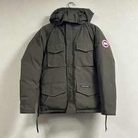カナダグースの4078JM カーキ グリフィン カムループスパーカ ジャケットの買取実績です。