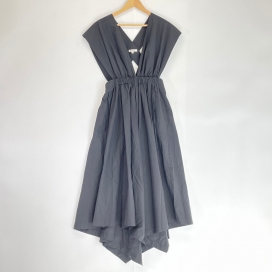 ブラミンクの2020SS ブラック 7926-299-0202 コットン バッククロス ギャザードレスの買取実績です。