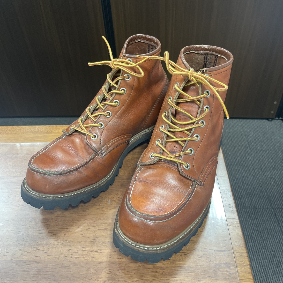 心斎橋店で、レッドウイングの裏半円犬タグの91年製の8175のアイ