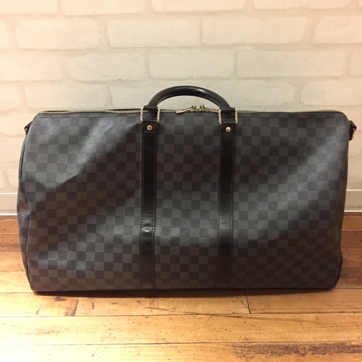 ルイヴィトンを銀座で買取。2008年製、ダミエグラフィットのキーポル55