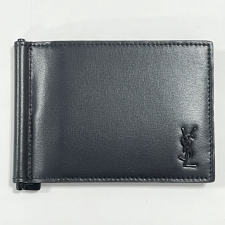 サンローラン 607738 ブラック カーフスキン 二つ折り財布 買取実績です。