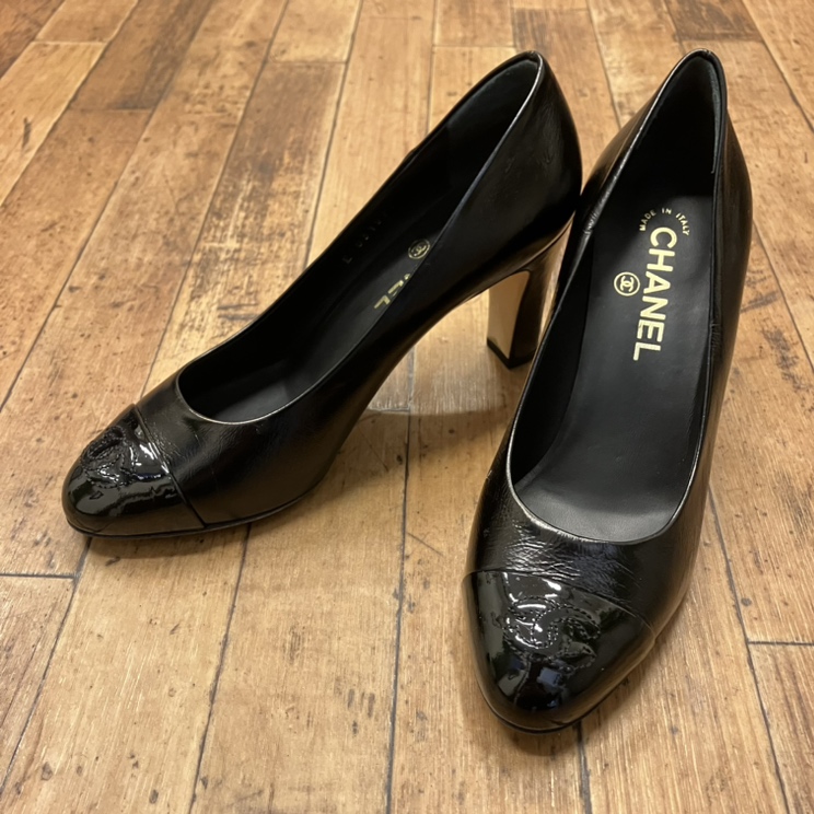 chanel-pumps-ds9n.jpeg