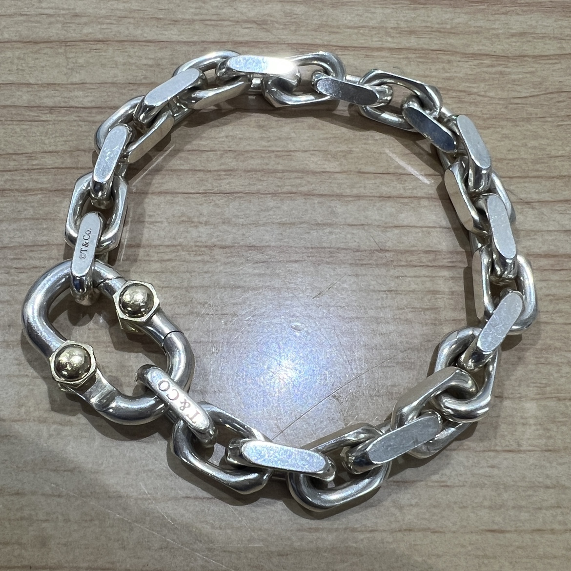 新宿でティファニーの買取。SV925×Au750のミディアムサイズの