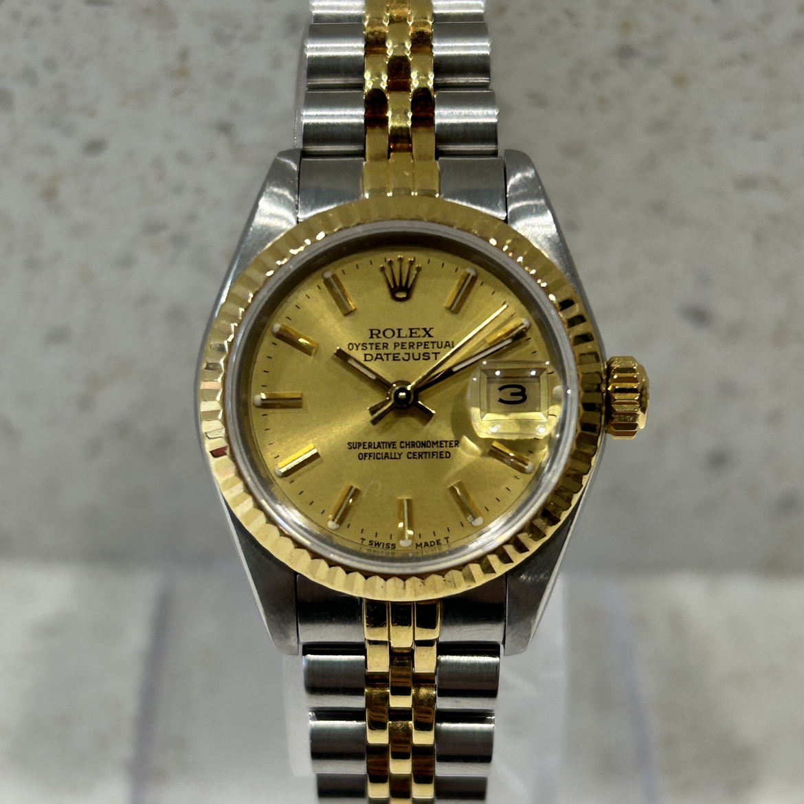 ロレックスを自由が丘で買取。シャンパン文字盤の69173、SS×YGコンビの