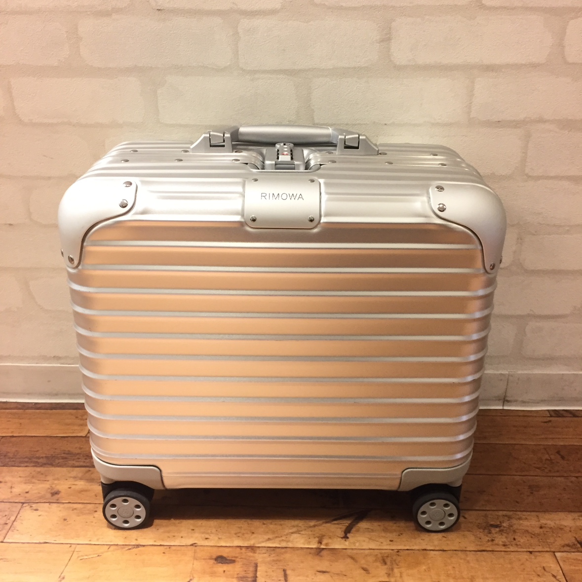 RIMOWA - 生涯保証・極美 RIMOWA ORIGINAL TRUNK PLUS 105Lの通販 by