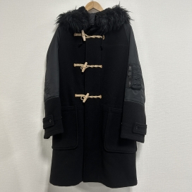 ジュンヤワタナベの×グローバーオール 黒 コントラストスリーブダッフルコートの買取実績です。