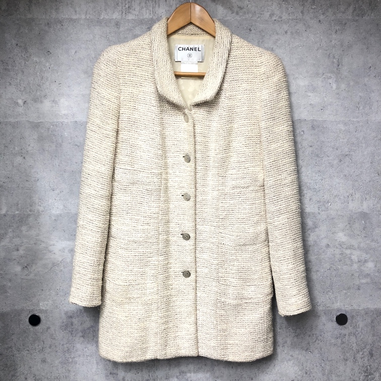 chanel-Jacket-x8wu.jpg