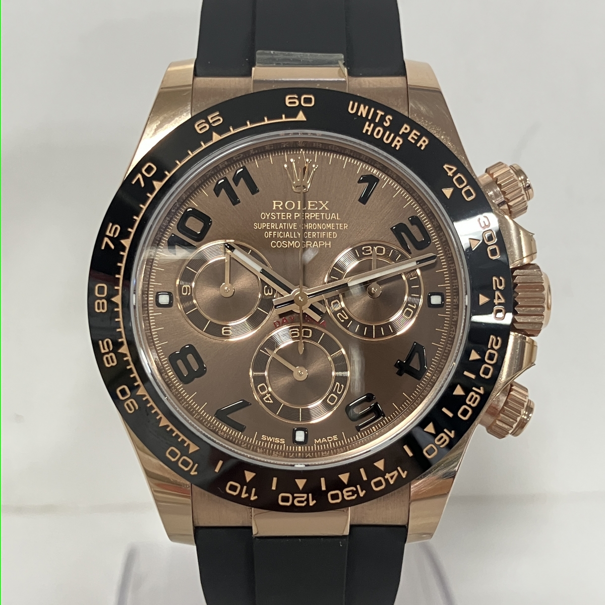 ロレックスを心斎橋で買取。チョコレート文字盤のアラビア数字のラバー