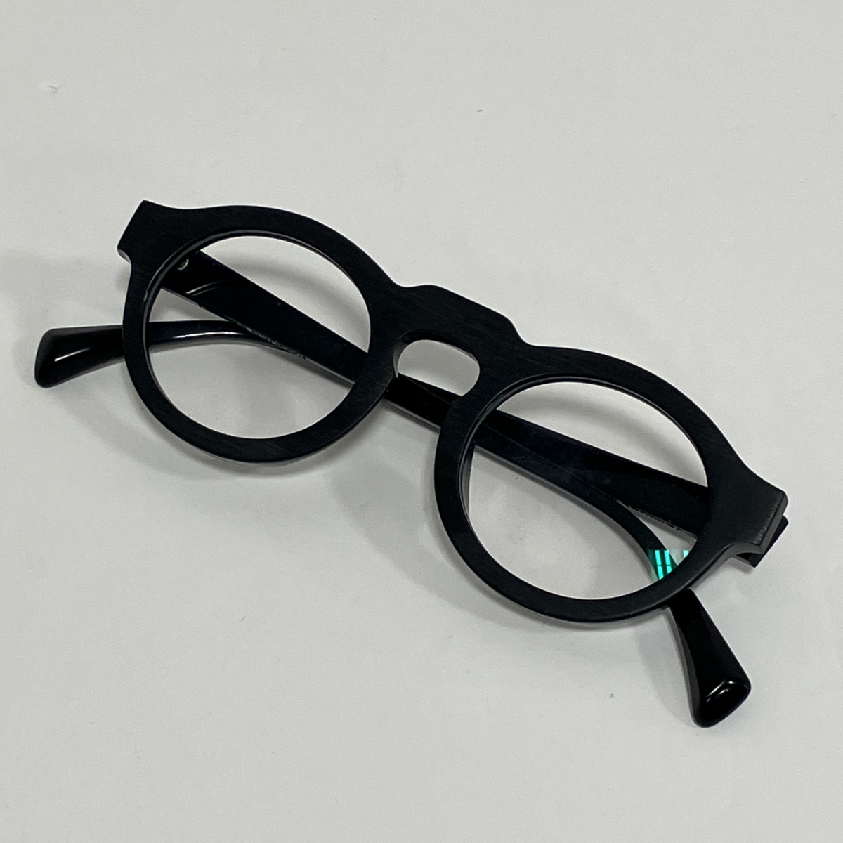 心斎橋でジャックデュラン買取。マットブラックのメガネのPAQUES、506