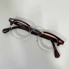 タートオプティカル 推定1950年代  Arnel  redwood 買取実績です。
