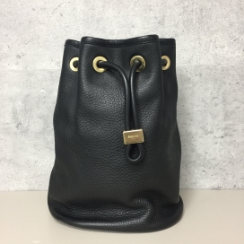 エスマーノのブラック キップレザー ドローストリングバッグ スモールサイズの買取実績です。