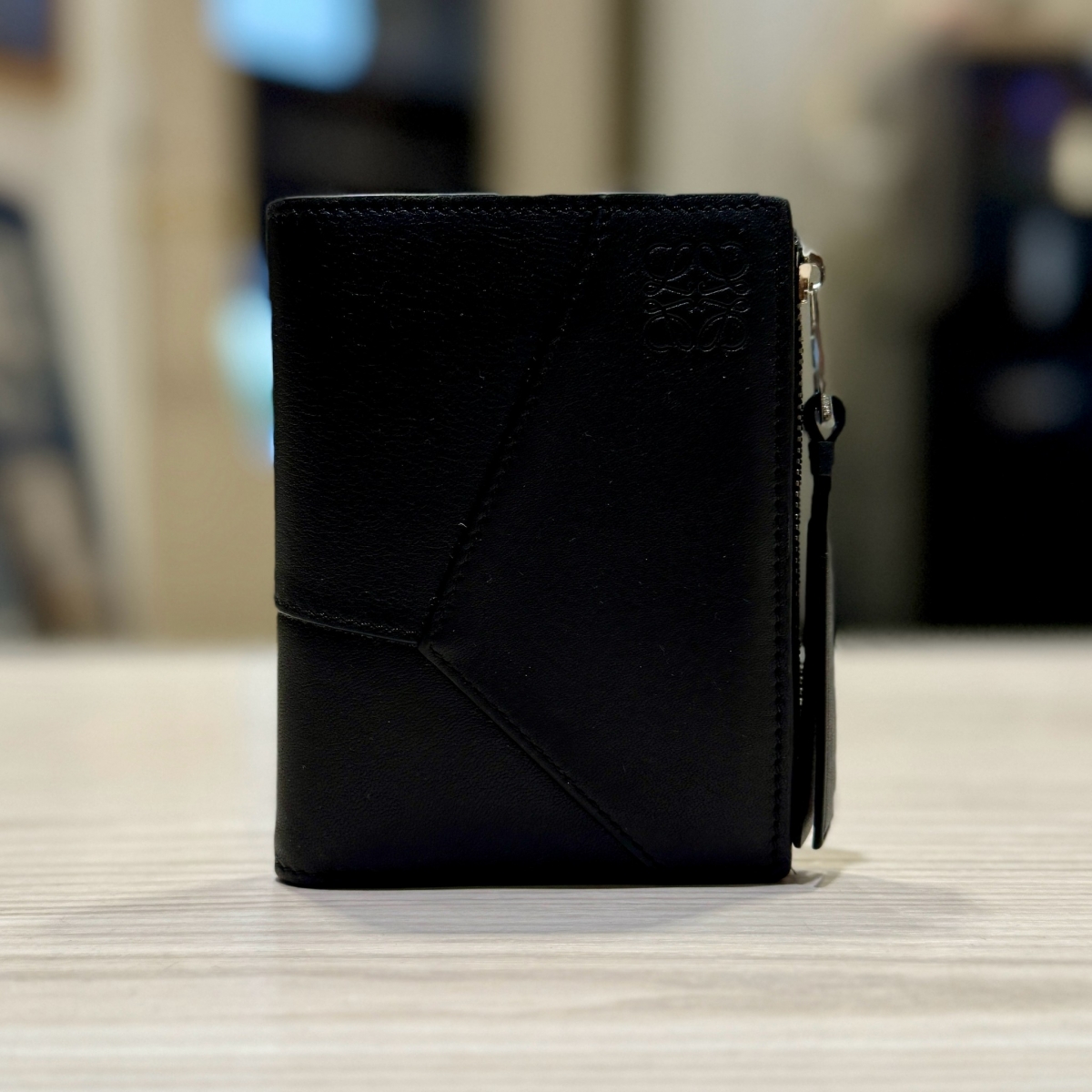 loewe-folding-wallet-g7o6.jpg loewe-folding-wallet-g7o6.jpg