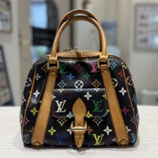 ルイヴィトン モノグラムマルチ 買取実績です。