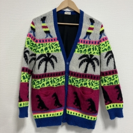 サンローランのマルチカラー 恐竜デザイン モヘヤ混 カーディガン 408949の買取実績です。