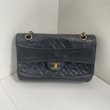シャネル 1番台 ブラック ラムスキン マトラッセ 24 買取実績です。