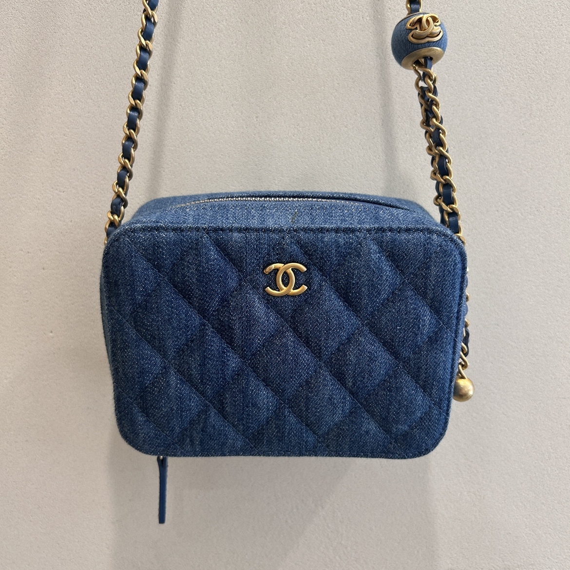 【ゆゆ】シャネル CHANEL 24番台 ショルダーバッグ chanel-shoulder-bag-42x2.jpg