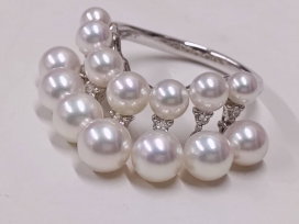 ミキモトのK18WG 14Pパール×7Pメレダイヤ リングの買取実績です。