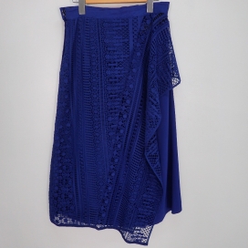 アドーアの19年製 青 マルチパターンレースセパレートスカートの買取実績です。