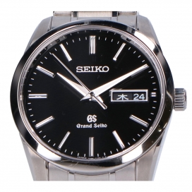 グランドセイコーのシルバー SBGT031 クオーツ ブライトチタンモデル 腕時計の買取実績です。