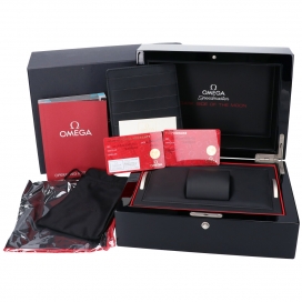 オメガのオメガ スピードマスター ダークサイドオブザムーン 空箱ケースの買取実績です。