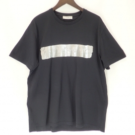 ジバンシィのBM711D3002 ブラック シルバーメタリックロゴ クルーネックTシャツの買取実績です。