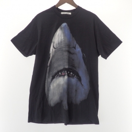 ジバンシィのBM70493Y0H ブラック オーバーサイズ シャーク Tシャツの買取実績です。