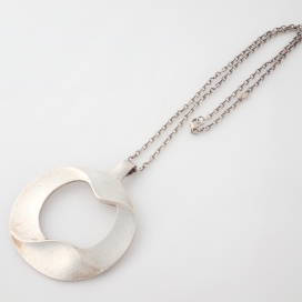 ジョージジェンセンの121 シルバー ネックレスの買取実績です。