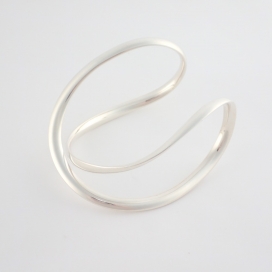 ジョージジェンセンの925 インフィニティ バイ ジョージ ジェンセン バングルの買取実績です。