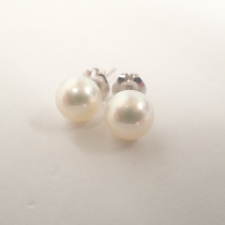タサキ K18wg 2.42→0.82G 8mmパール スタッドピアス 買取実績です。