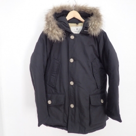 ウールリッチのWOCPS2919 黒 アークティックパーカMLの買取実績です。