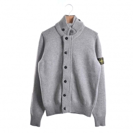 ストーンアイランドのグレー ジップアップ&BD ニットカーディガンの買取実績です。