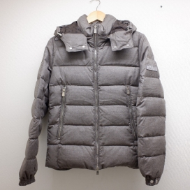 タトラスの国内正規 20年 MTA20A4289 グレー DOMIZIANO フーディダウンジャケットの買取実績です。