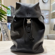 土屋鞄製造所 ブラック トーンオイルヌメ フラップ バックパック 買取実績です。