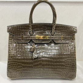 エルメスのC刻印 ポロサス バーキン35 レザーハンドバッグの買取実績です。