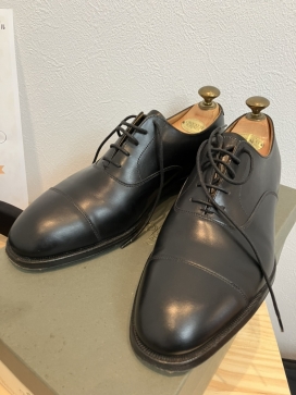クロケット&ジョーンズの7742-12 ラスト236 コノート ストレートチップシューズの買取実績です。