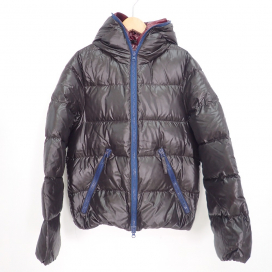 デュベティカの正規 dionisio ダウンジャケットの買取実績です。