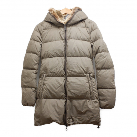 デュベティカの15年製 カーキ ARWEN レッキスラビットファー付キダウンコートの買取実績です。