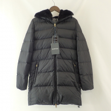 デュベティカ 正規 19AW ブラック CARYSDUE ファー付キ ダウンコート 買取実績です。